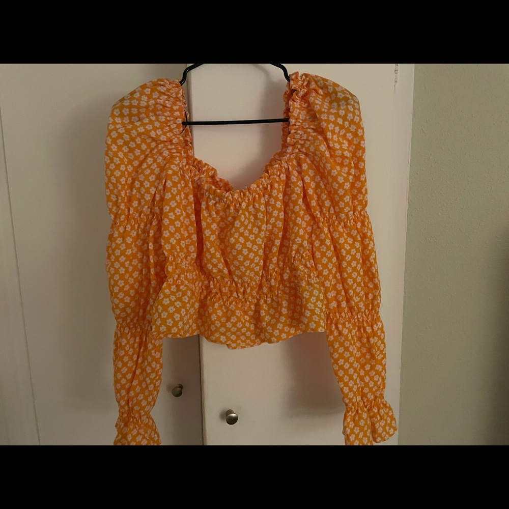 H&M crop top